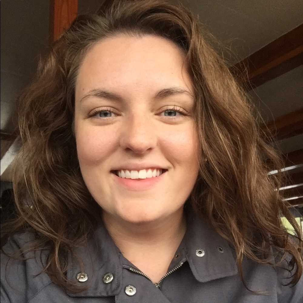 Meet your Posher, Emily